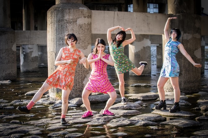 You are currently viewing Otoboke Beaver serve up ‘YAKITORI’