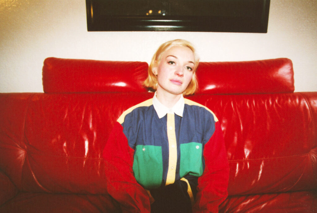 Bar Pandora announces debut EP and shares new single ‘Look At Me’