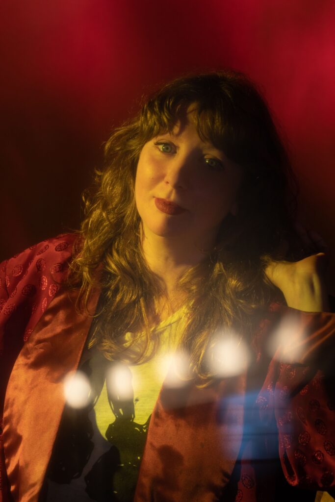 Katrina Ford shares new single ‘Go Deep’