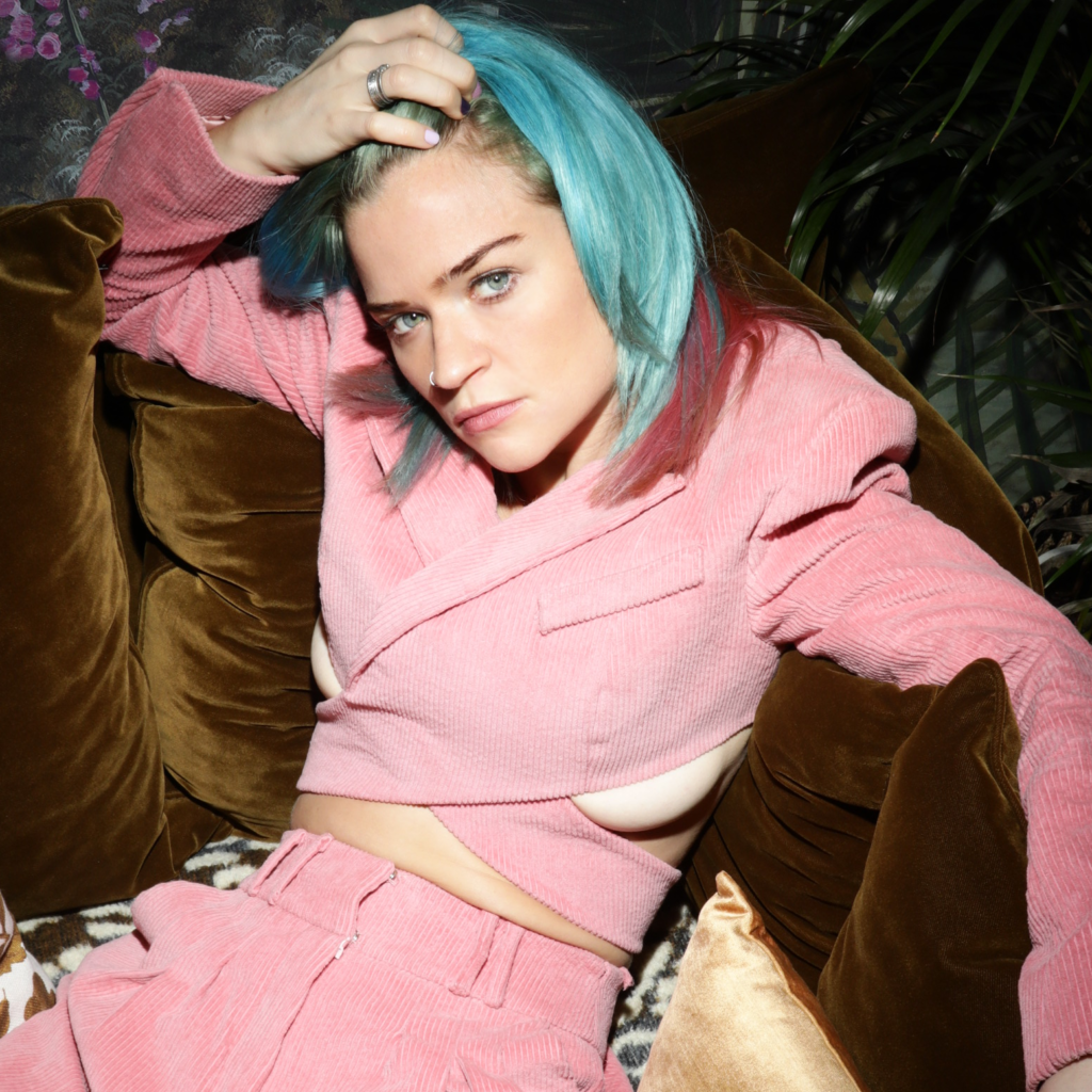 MuMu shares new single ‘The Bitch In Me’