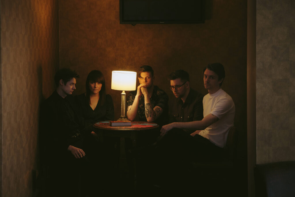 Pit Pony share new single ‘Sinking’