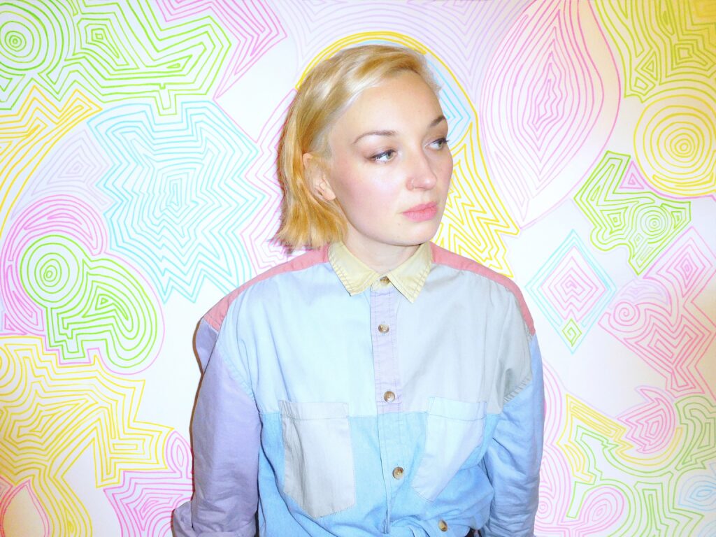 Bar Pandora shares new single ‘Vice Vice Vice’