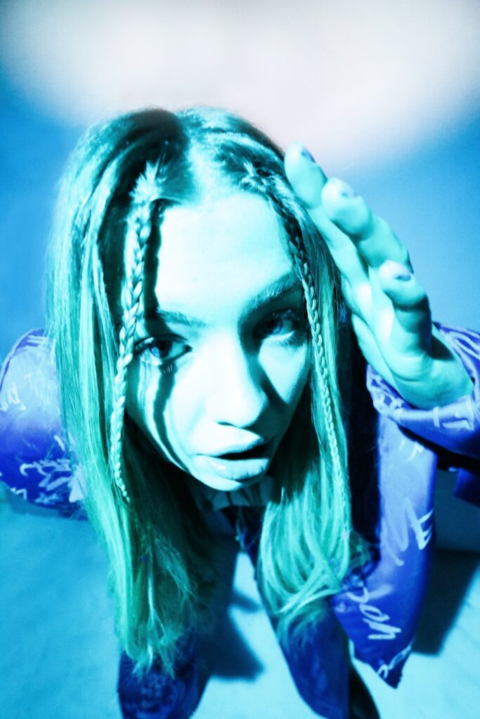 Ira Nor releases hyperpop-leaning debut single ‘flashback’