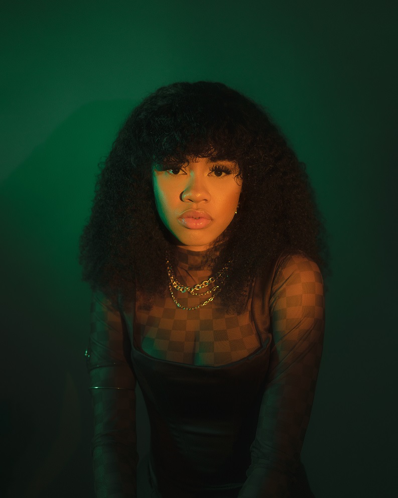 You are currently viewing Jada O’Neill x Maniscooler drop new R&B/House single ‘Can I Just’