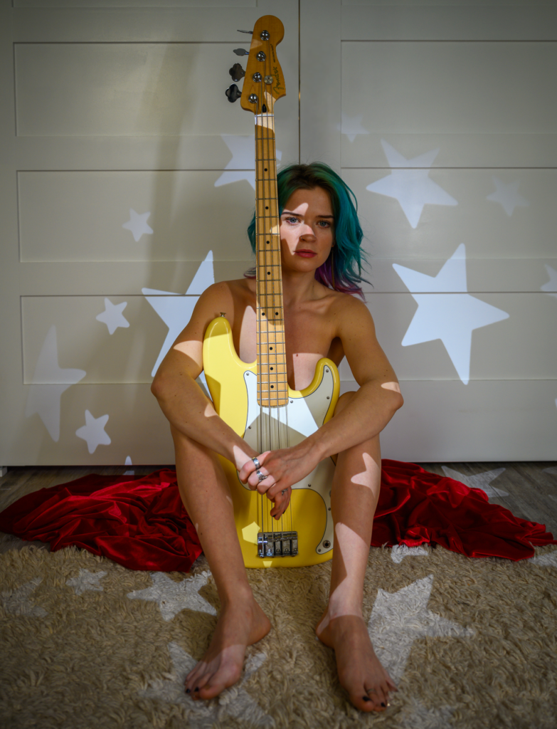 EXCLUSIVE: MuMu shares ‘Wrapped Up’ live session and essay
