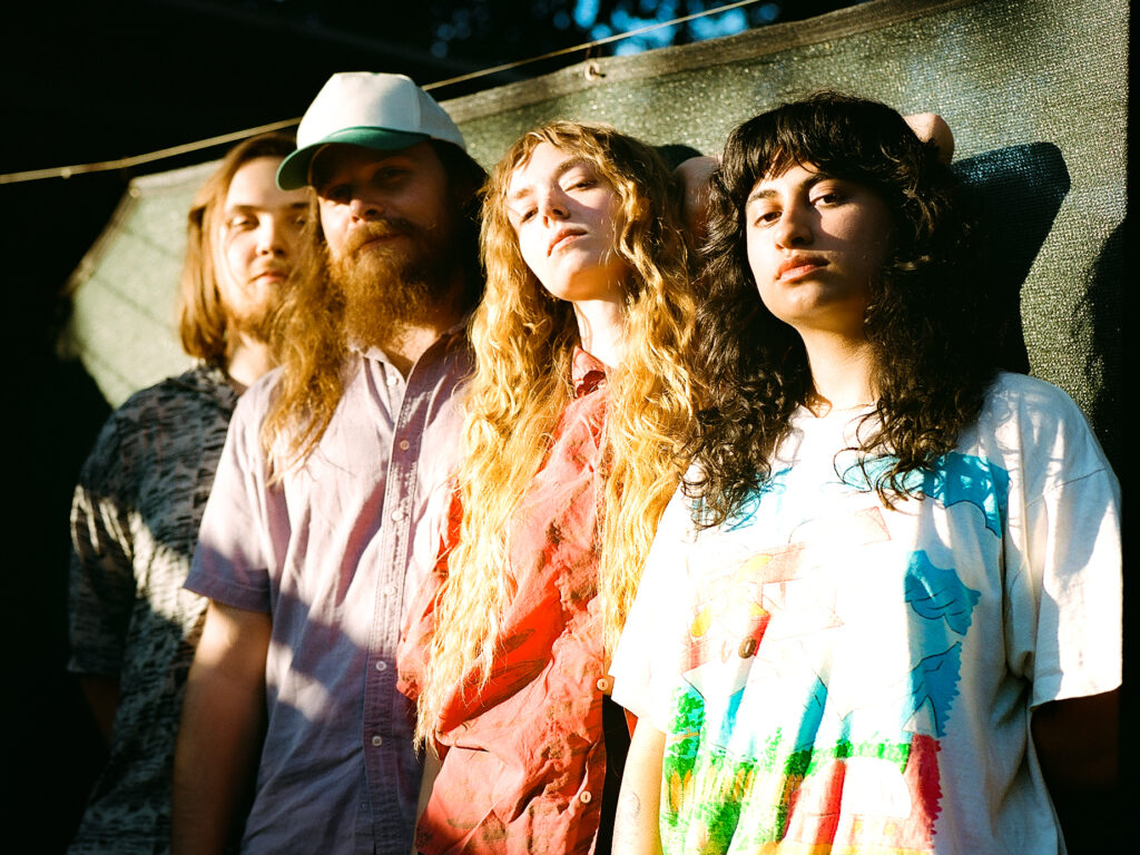 Mamalarky share new single ‘It Hurts’