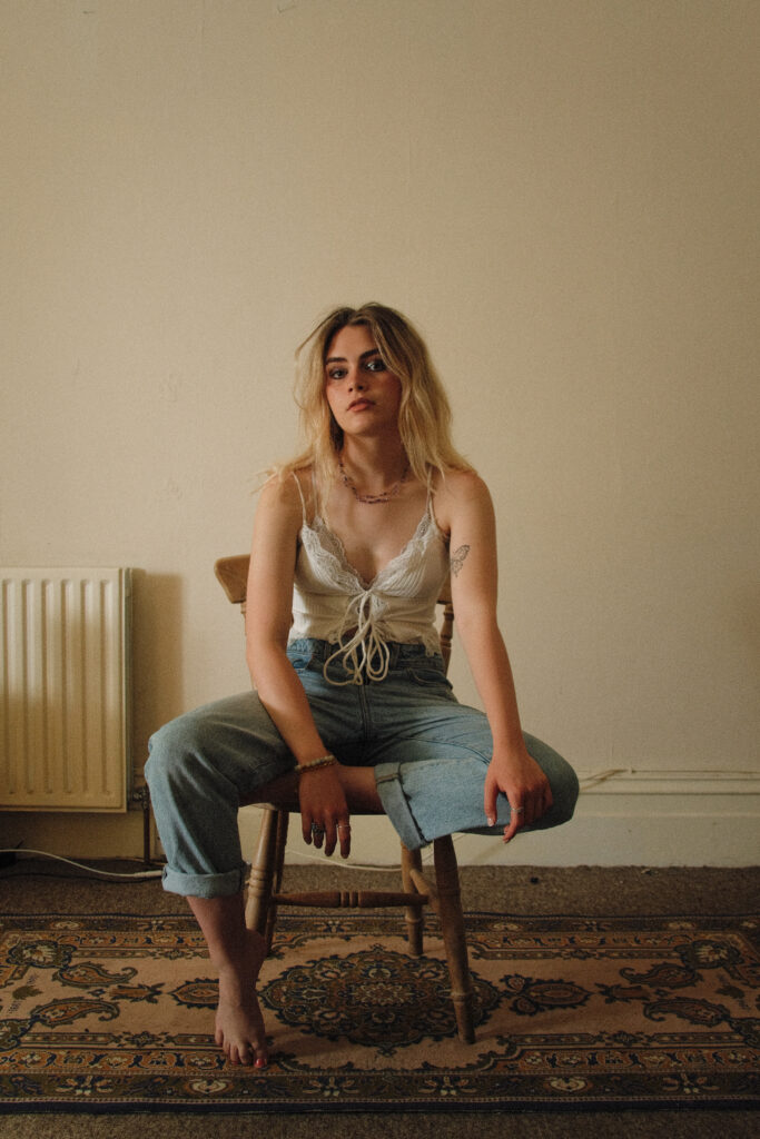 Melissa Rose releases dreamy indie pop single ‘BOMO’