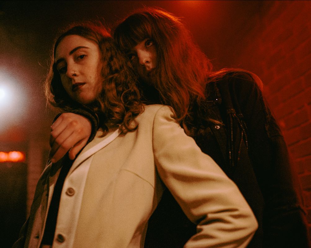 You are currently viewing Let’s Eat Grandma share a new single, ‘Give Me A Reason’