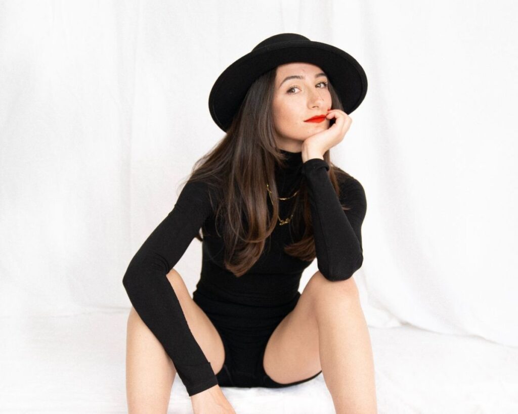 Stella Angelika releases sweet new single ‘Maybe’