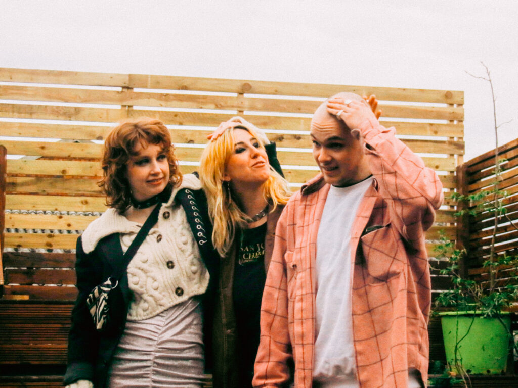 Torture & The Desert Spiders share their gripping new single ‘The Tooth, The Gap & The Filling’