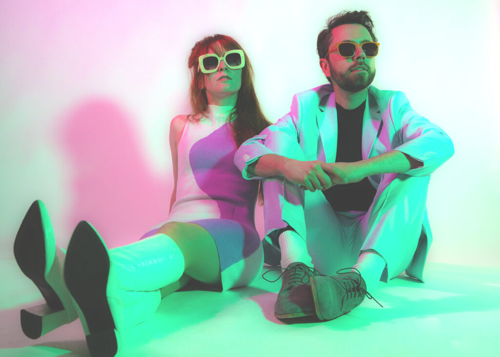 Post Coal Prom Queen face the fear of Yes or No in urgent new single ‘Free Radio Phobos’