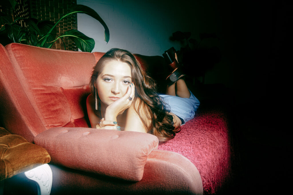 Tonia announces debut EP Afloat, and releases brand new single ‘Empty Conversations’
