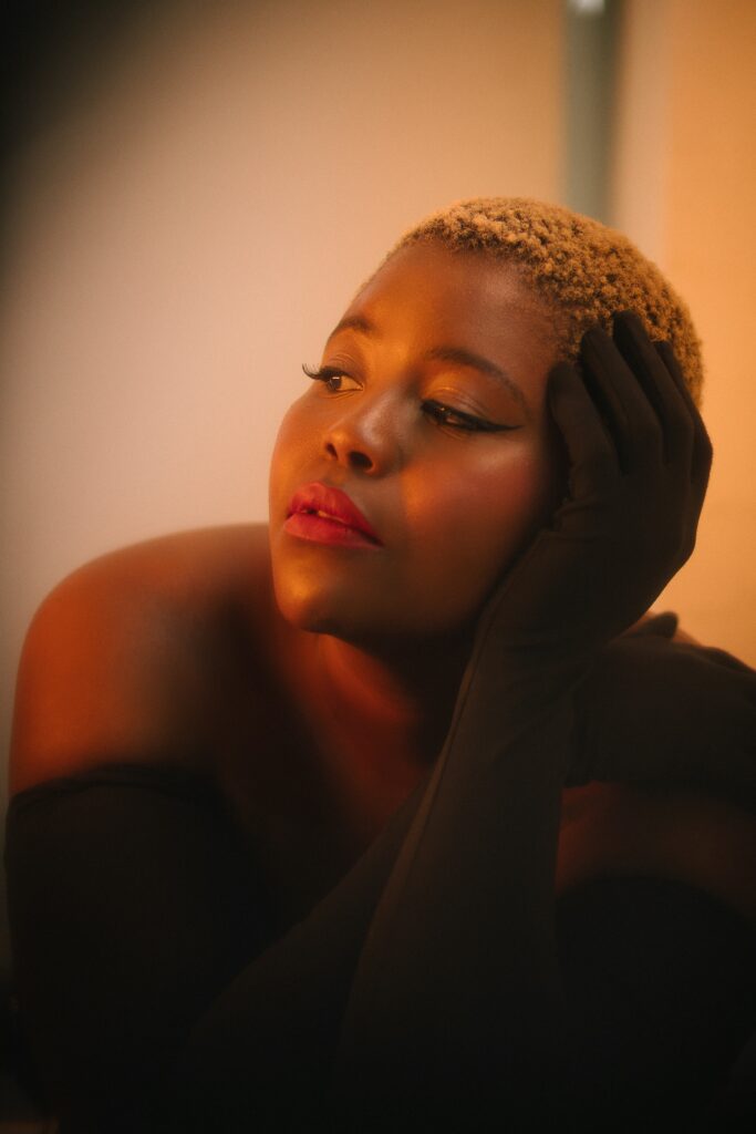 thndo returns with latest gospel and R&B offering ‘Fall’