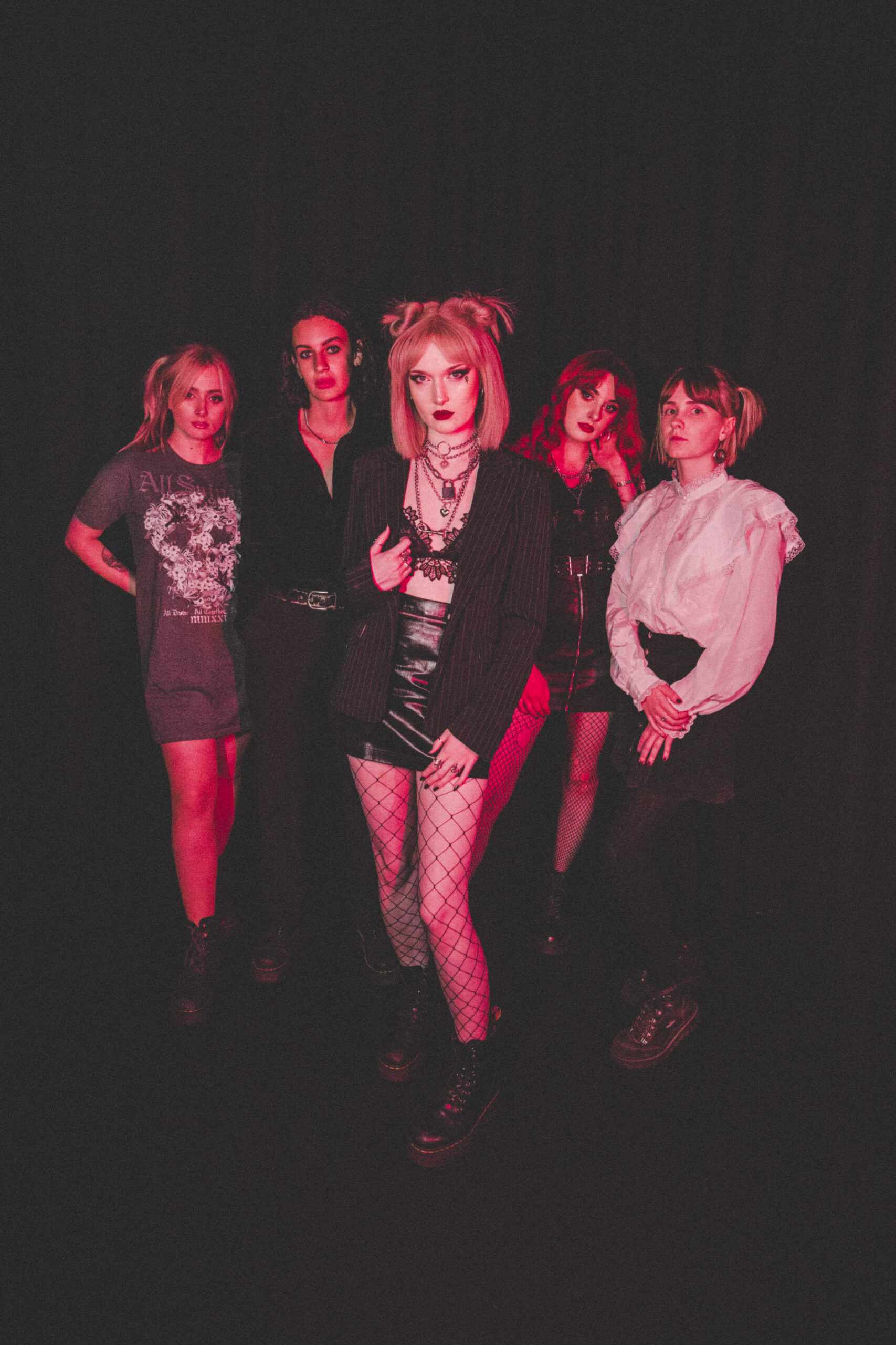 You are currently viewing VENUS GRRRLS release autumnal anthem ‘Aries’