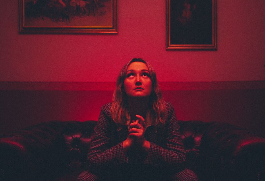 Elizabeth M. Drummond shares new single ‘Bullet’