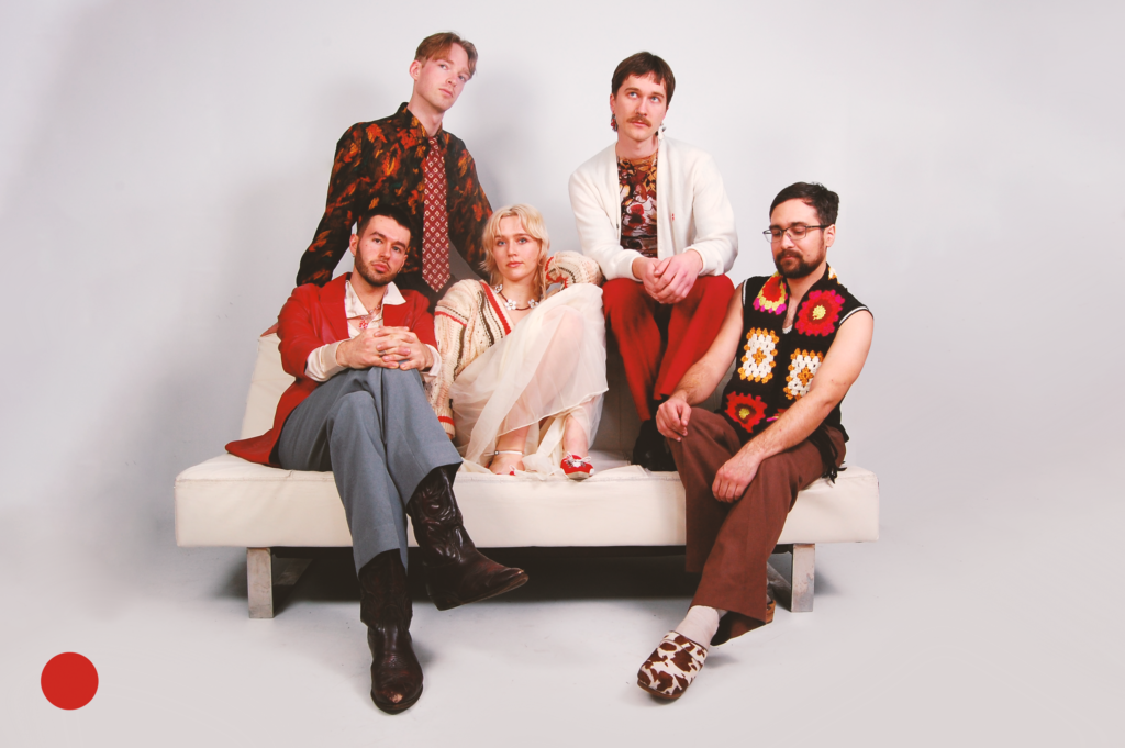 Bridal Party share new single ‘Pool’