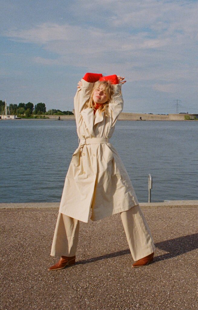 Mazey Haze channels Italian film scores and French New Wave on bossa nova flavoured ‘I Feel Like a Child’