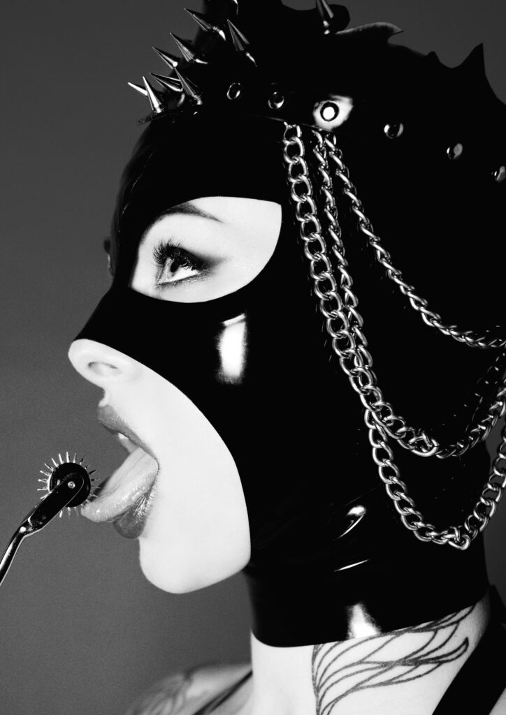 SAFIRE releases new track ‘SHINE B!TCH’