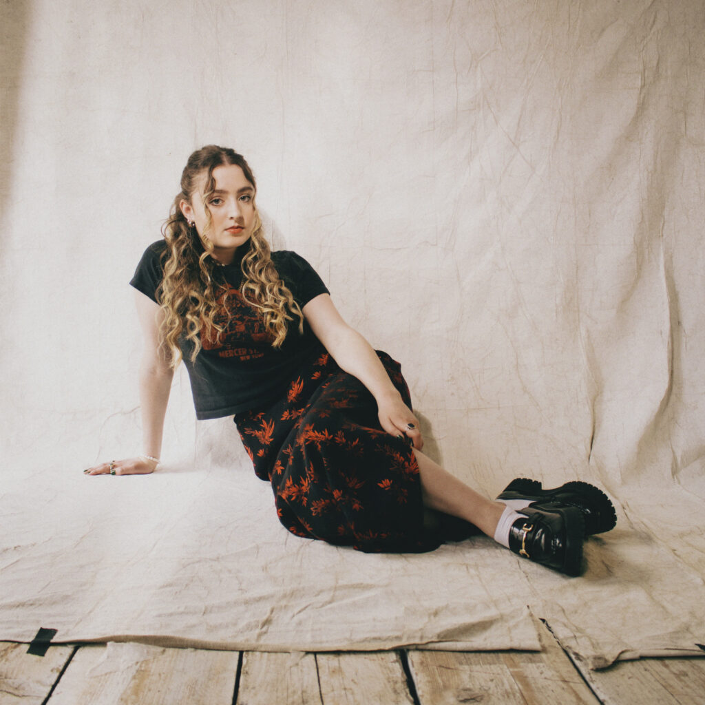 Emma Bradley releases new single ‘Square One’