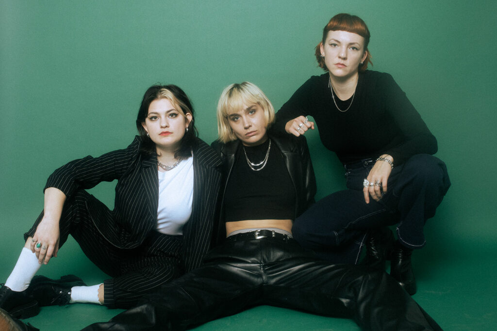 JUNODEF share new single ‘Diane’s Robot’
