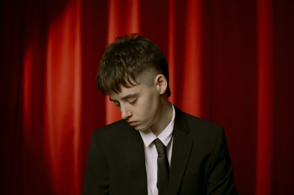 Leo makes their highly anticipated return with new single ‘Half Unconscious’
