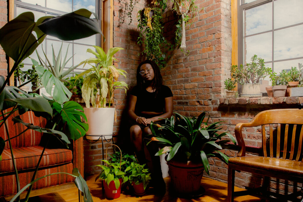 Shalom drops new song & video ‘Soccer Mommy’