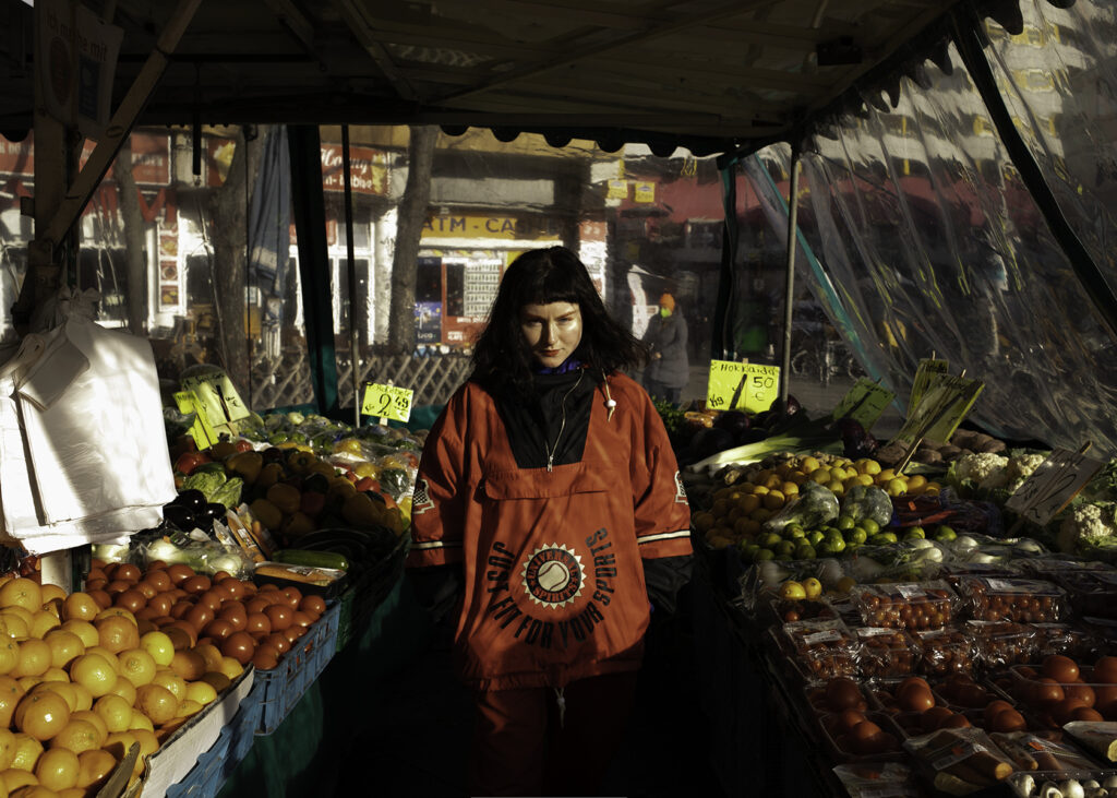 Æ Mak returns with new single ‘Shimmer Boy’