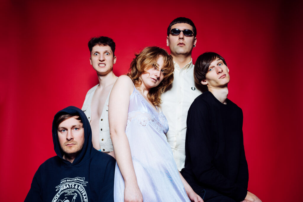 LAWN CHAIR share new single ‘Sunset Heartbreak’