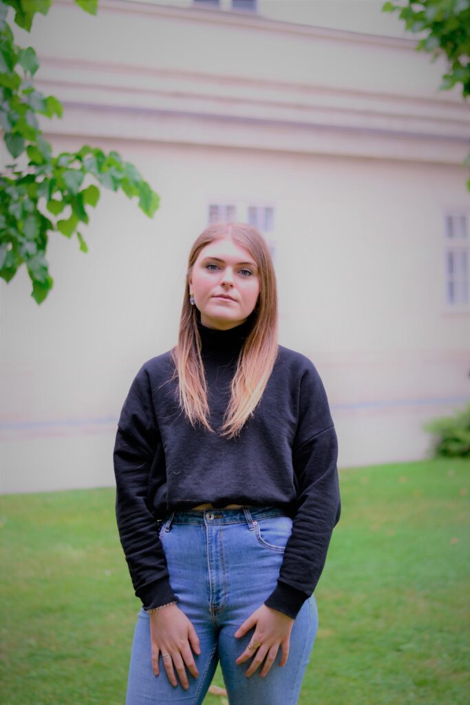 Miranda Faul returns with new single ‘Renegade’