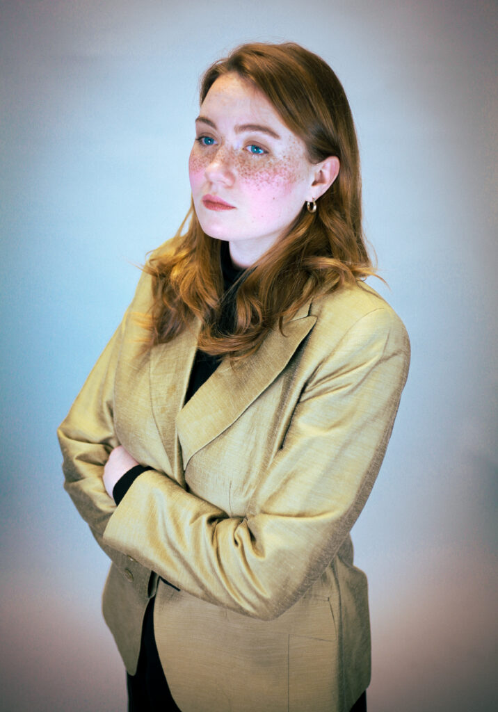 Trophy Wife releases gloriously jangly new track ‘Scully’