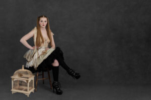 Read more about the article Rebecca Lappa shares daring second single ‘Lolita’