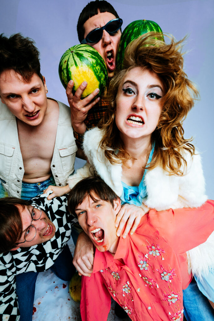 LAWN CHAIR share new single ‘Punkrock Band’