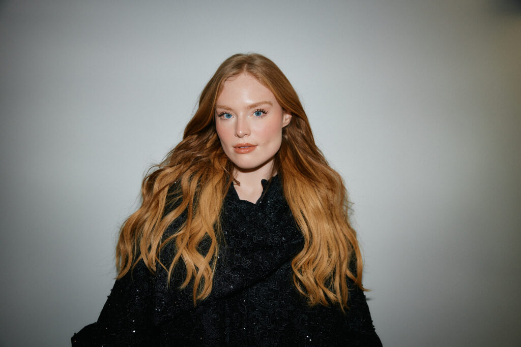 Freya Ridings returns with stripped back piano ballad ‘Perfect’