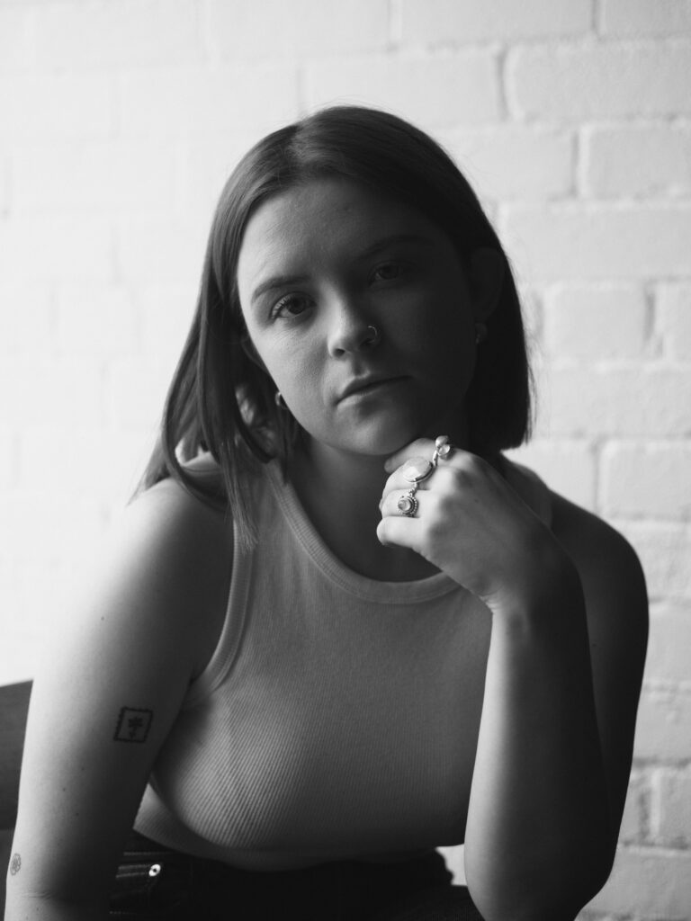 Claudia Fenoglio releases heartwarming new single ‘Alaska’