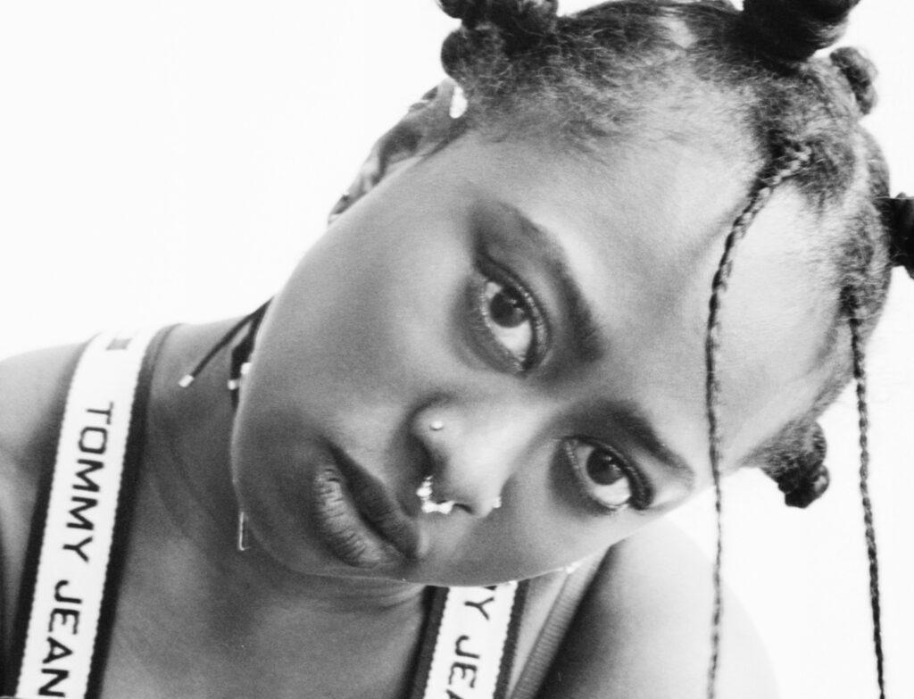 MONRXE strikes a chord upon entry with debut single ‘BAD4YA’