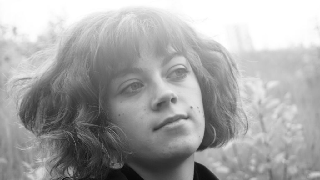 Ava Earl releases new single ‘Jealous Of Her’