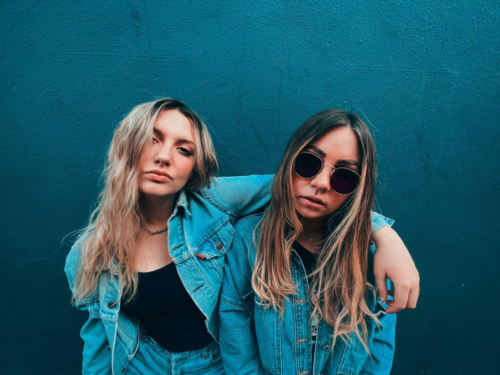 Dirty Blonde release new single ‘Don’t Cry (It Doesn’t Suit You)’