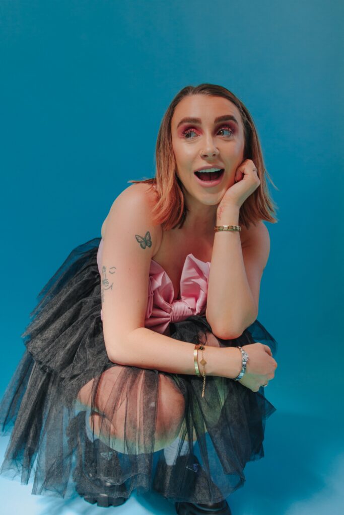 Serena Sophia releases new single ‘Tell Me’