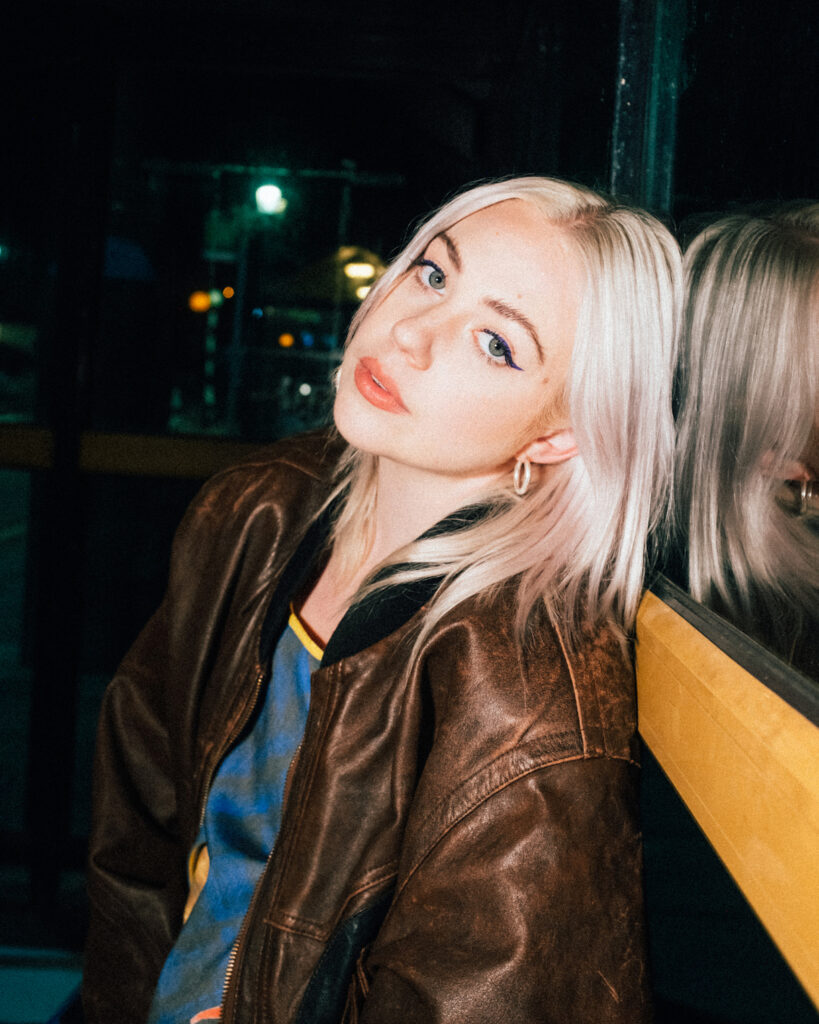 Lauran Hibberd releases music video for new, heartfelt single, ‘i suck at grieving’