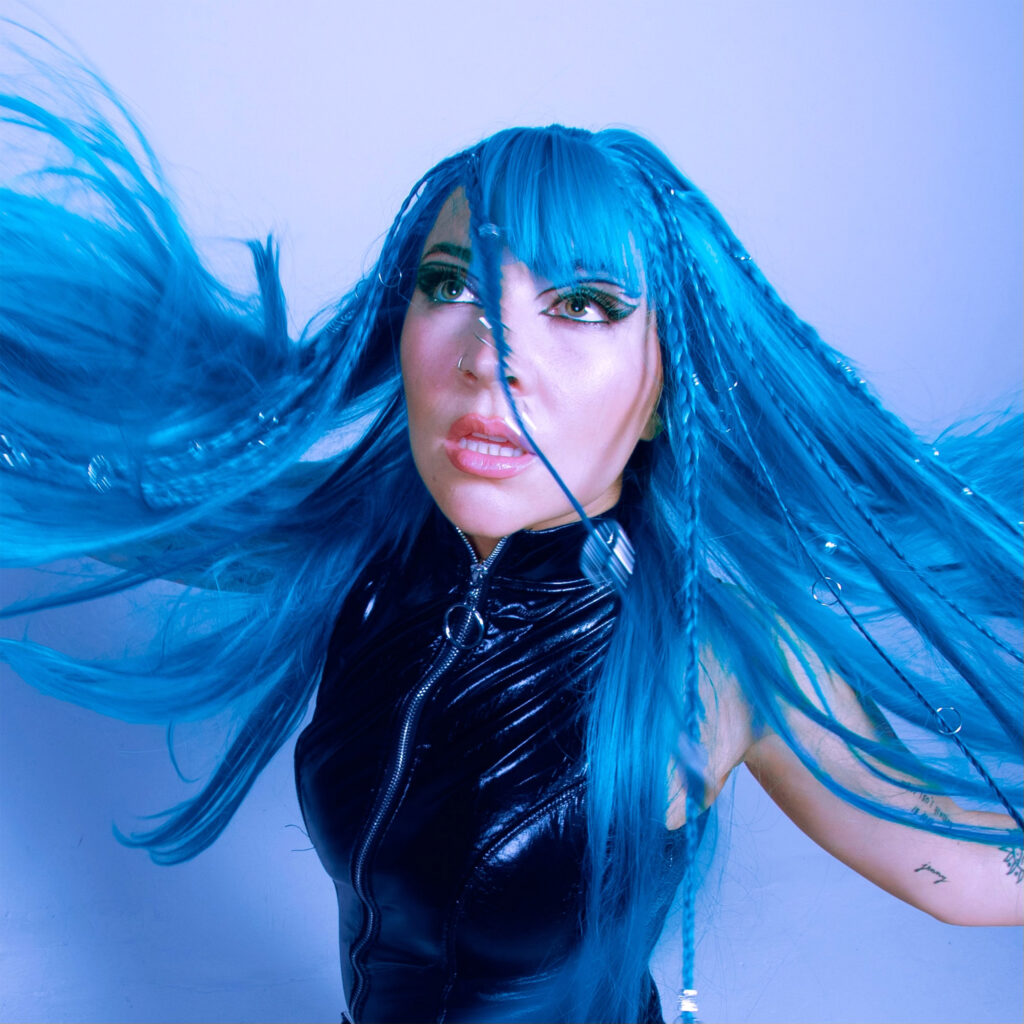 Charlotte Sands caps 2023 with nostalgia-inspired alt ballad ‘blindspot’
