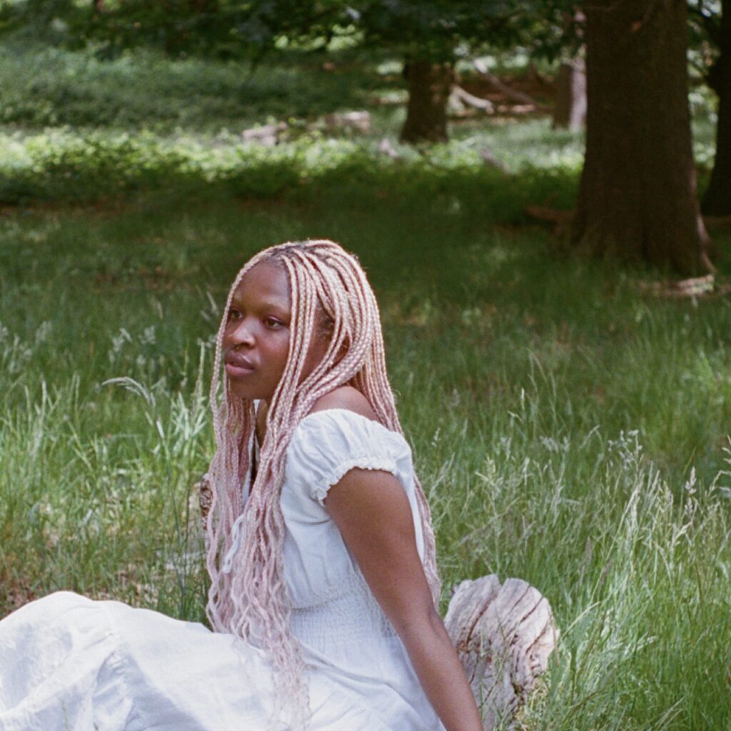 Essence Martins announces debut EP and shares new single ‘Wandering Souls’
