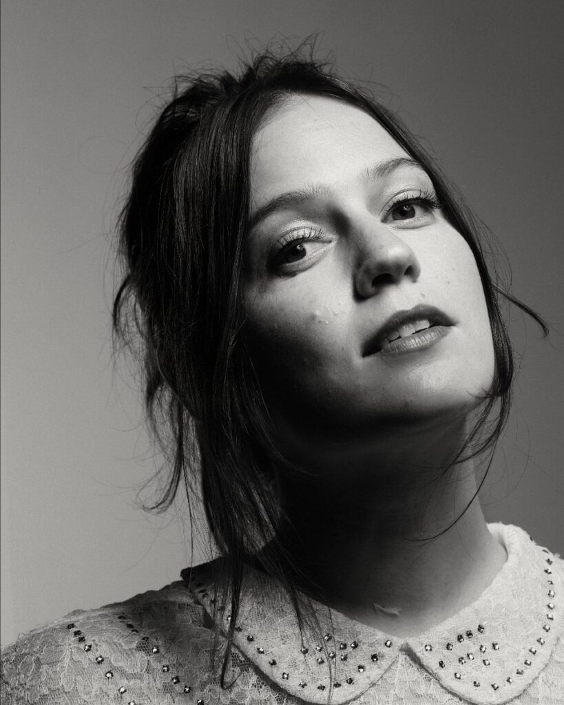Odetta Hartman shares new single ‘Winter Constellations’