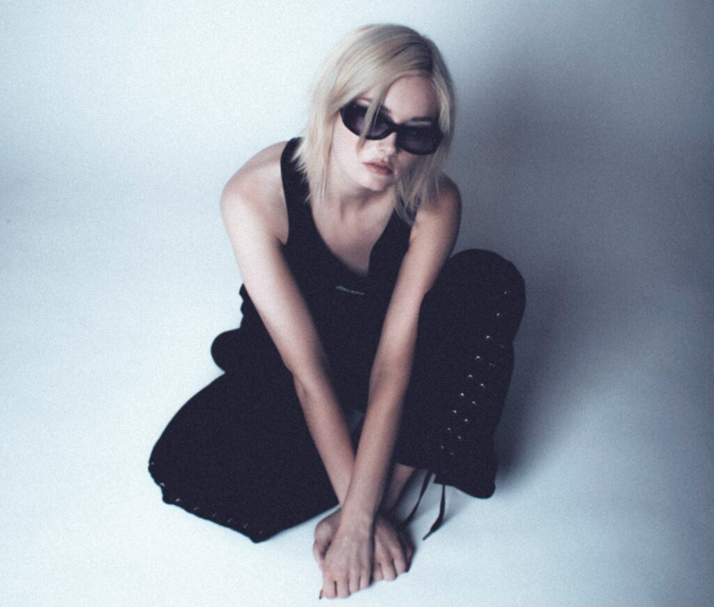 Blair Lee releases new single ‘Grow’