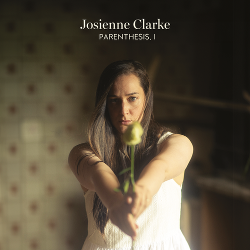 Read more about the article Josienne Clarke announces new album Parenthesis, I and shares lo-fi confessional ballad ‘Most Of All’