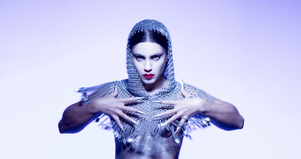 EMEL honors female revolutionary power on new single/video ‘Nar’ ft. Ami Yerewolo