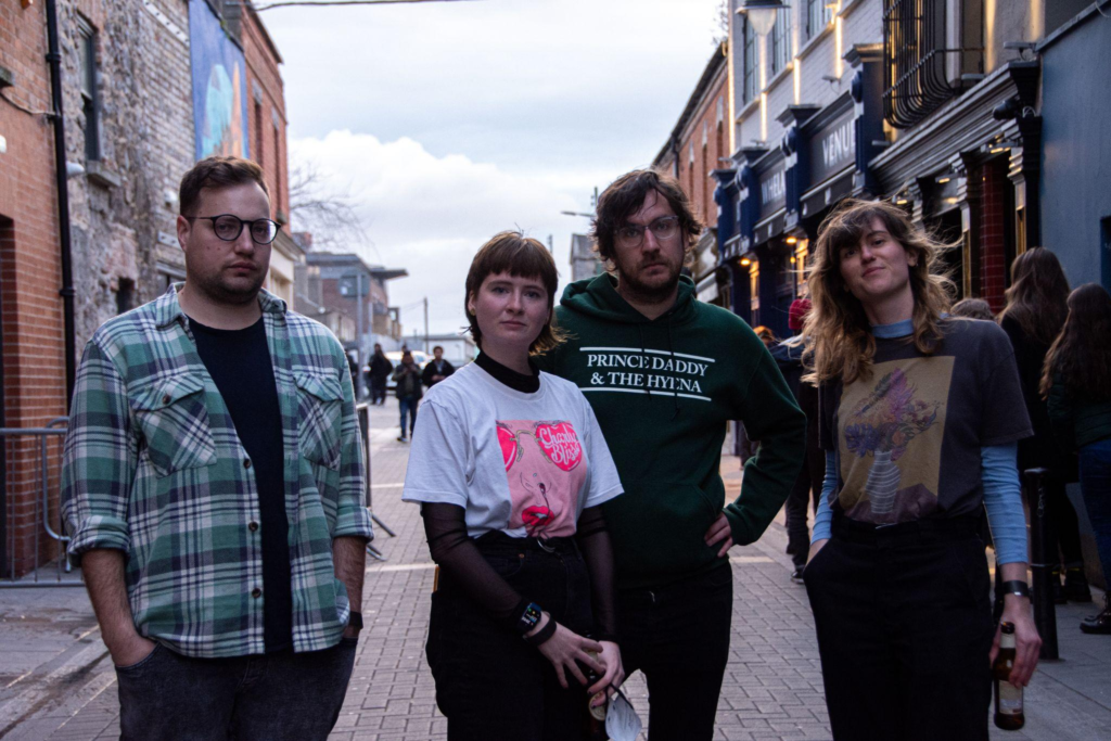 FRESH share new single ‘Merch Girl’ & announce new EP