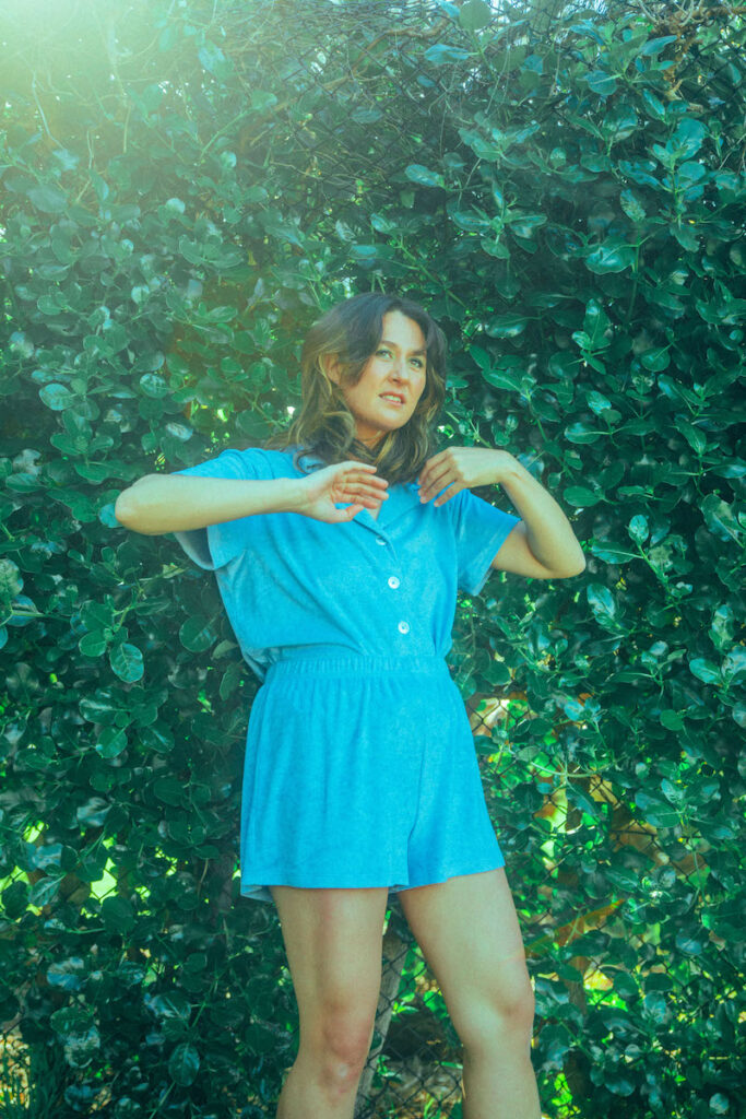 Jess Ribeiro shares new single/video ‘Jump The Gun’