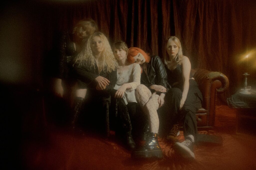 VENUS GRRRLS share transformative new single ‘Bloodsick’