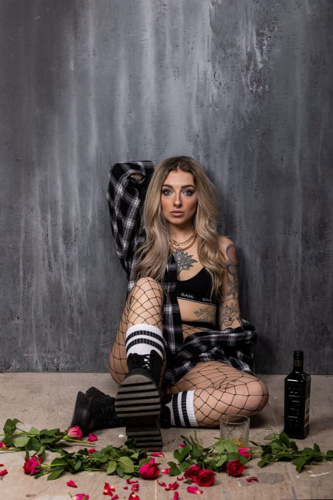 Amy Katt releases blistering sophomore single ‘The Things You Did’