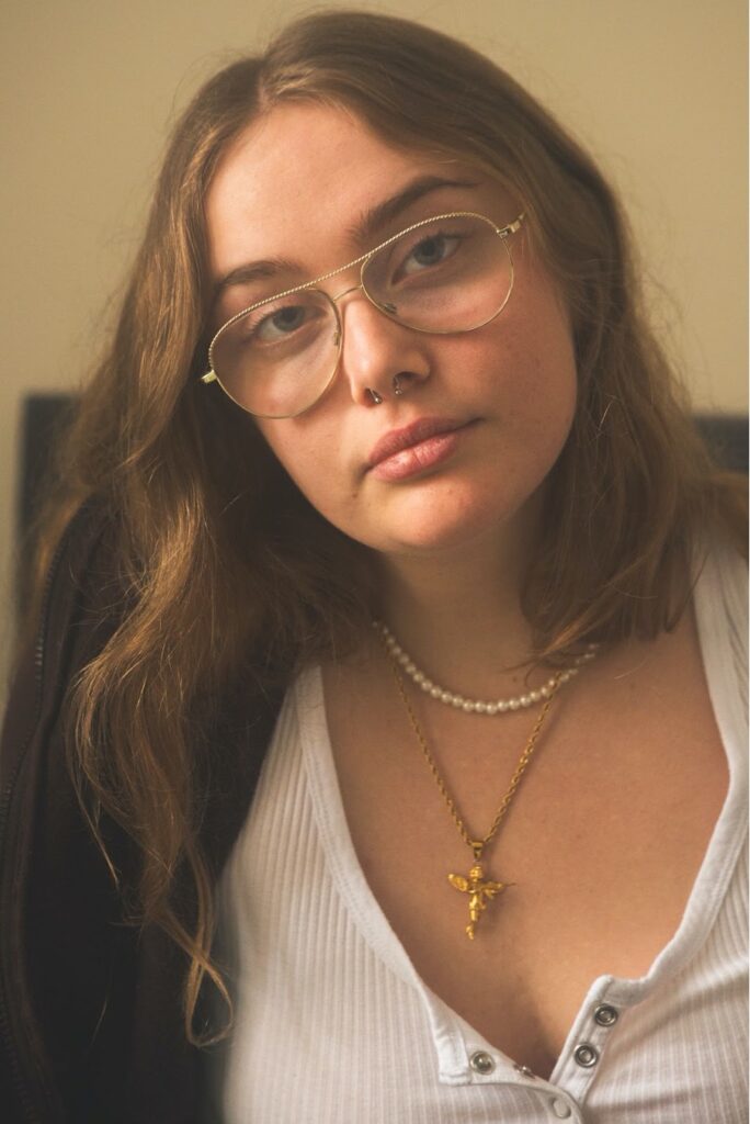Annabel Lauren releases new single ‘three a.m.’